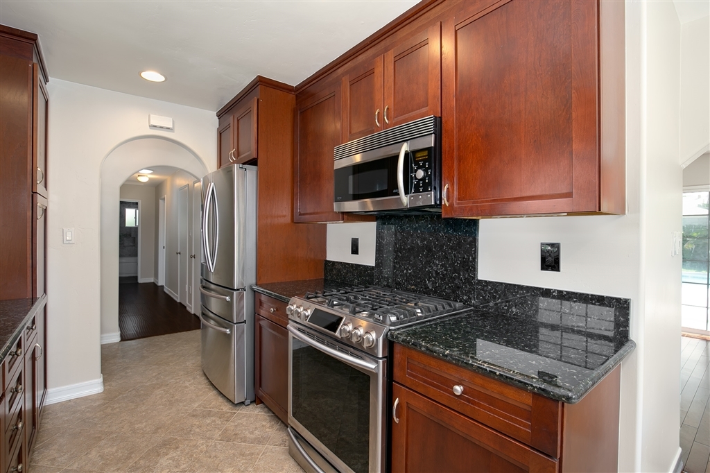 12929 Carriage Road Poway, CA 92064 - Photo 8 of 25