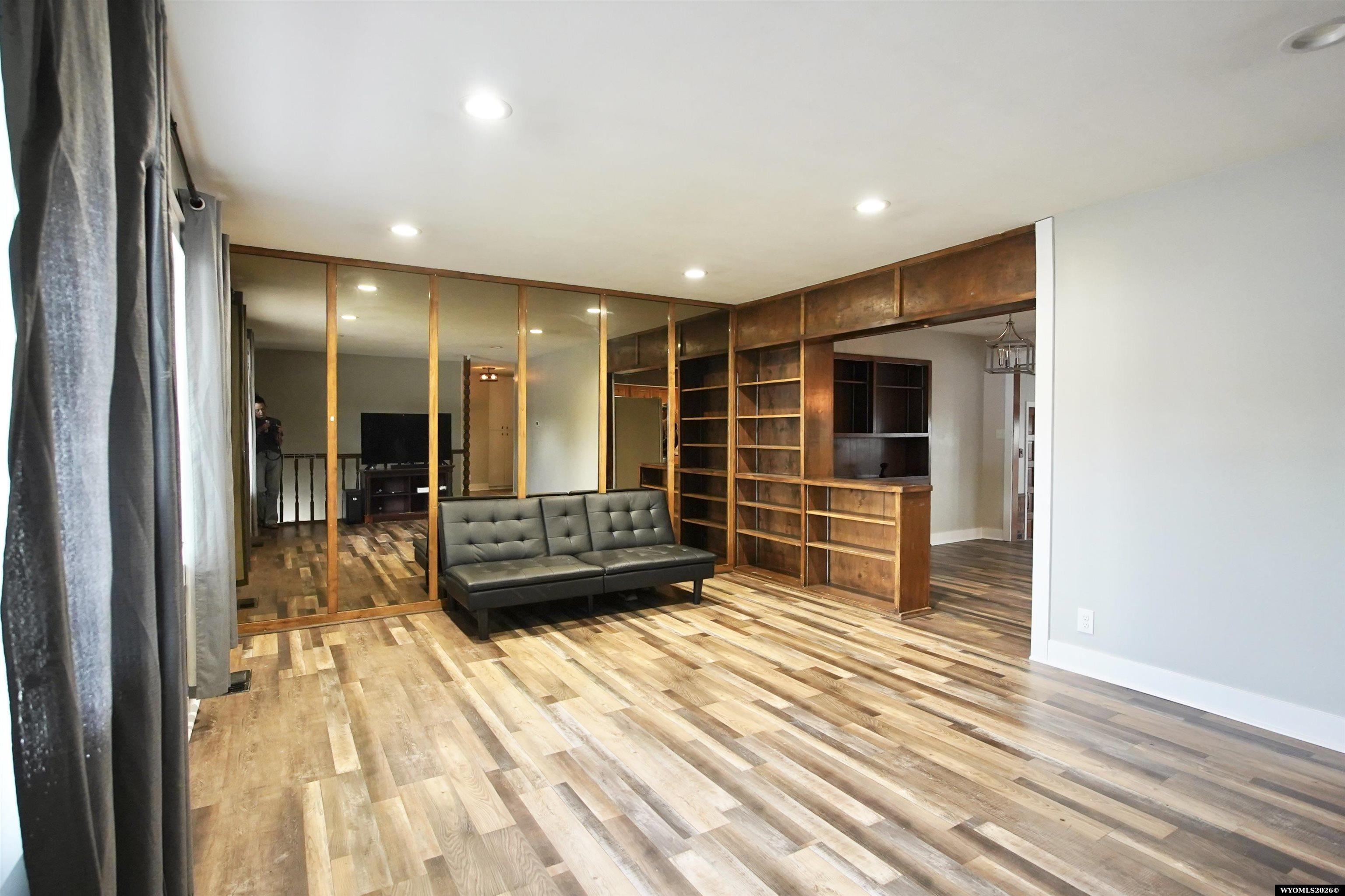 3044 Bruhn Way Casper, WY 82609 - Photo 8 of 28