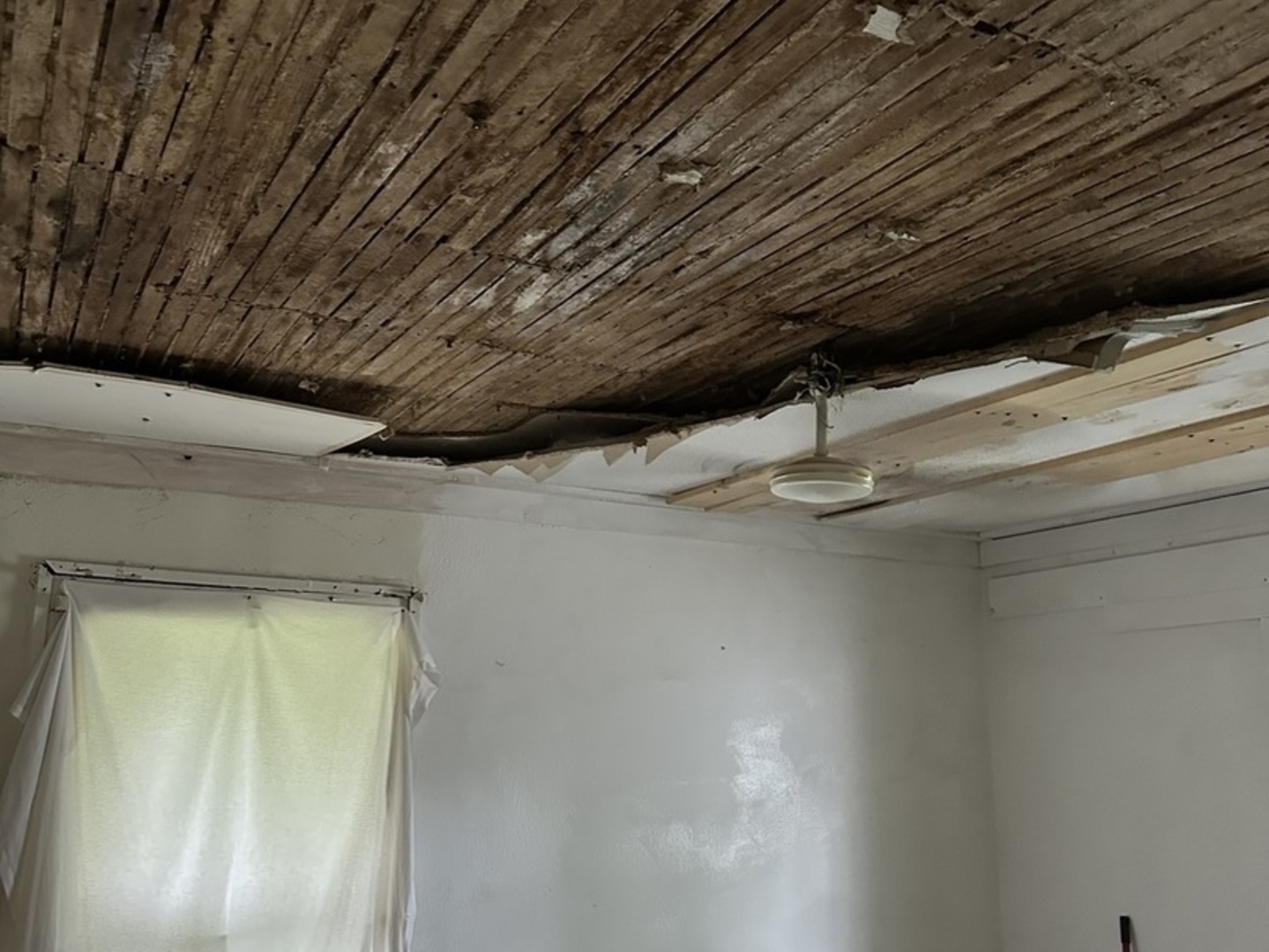 729 South 22nd Street Decatur, IL 62521 - Photo 14 of 22 a view of storage and utility room