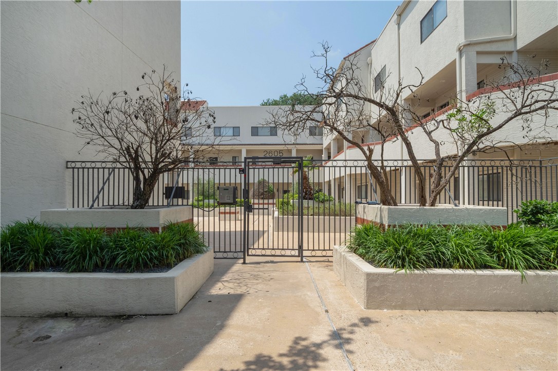 2605 Enfield Road, Unit 110 Austin, TX 78703 - Photo 1 of 22 2605 Enfield Entrance