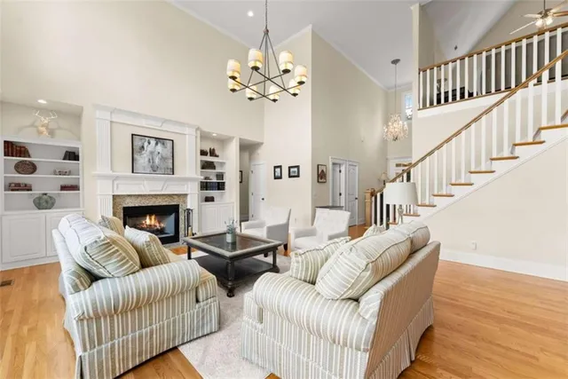 $999,998 | 526 Orchard Drive, Clarkesville, GA 30523