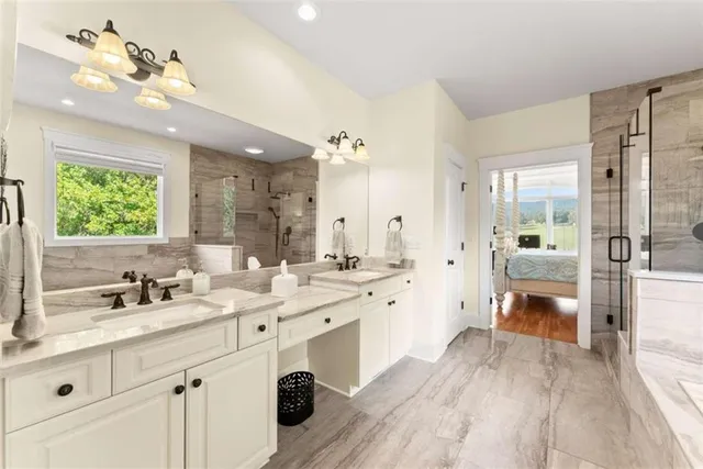 $999,998 | 526 Orchard Drive, Clarkesville, GA 30523