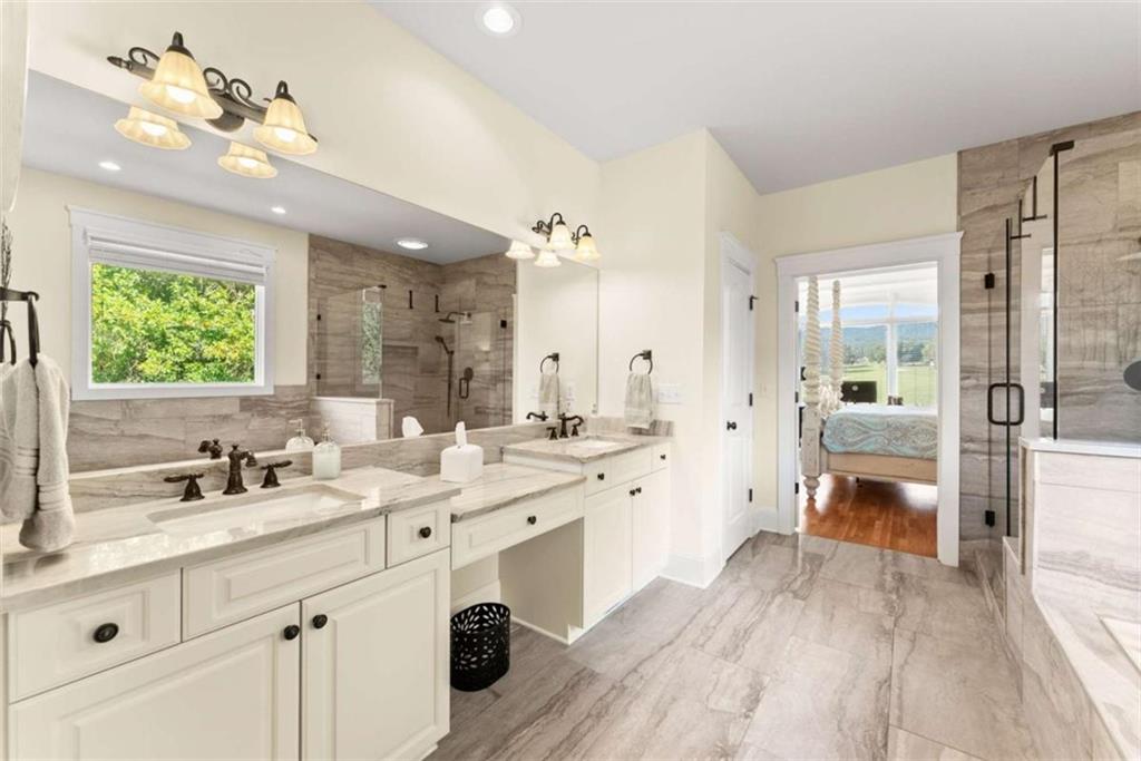 526 Orchard Drive Clarkesville, GA 30523 - Photo 32 of 81