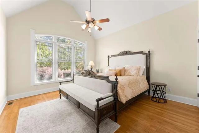 $999,998 | 526 Orchard Drive, Clarkesville, GA 30523