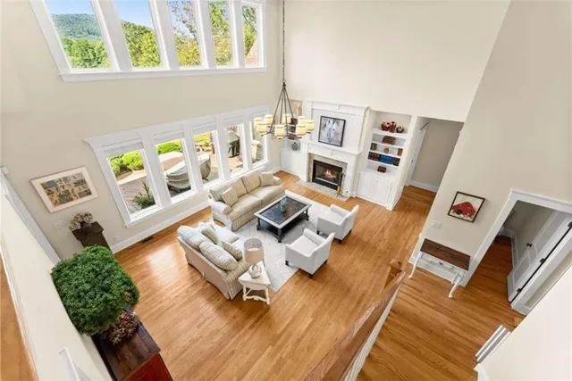 $999,998 | 526 Orchard Drive, Clarkesville, GA 30523