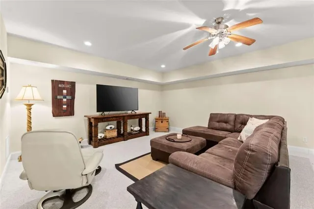 $999,998 | 526 Orchard Drive, Clarkesville, GA 30523