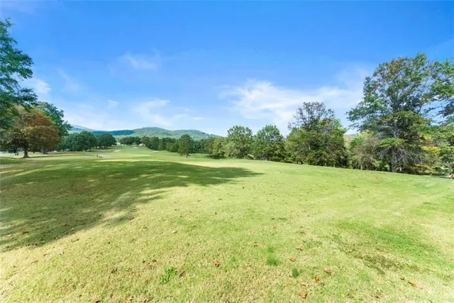 $999,998 | 526 Orchard Drive, Clarkesville, GA 30523