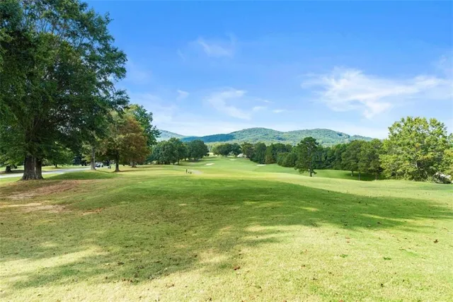 $999,998 | 526 Orchard Drive, Clarkesville, GA 30523