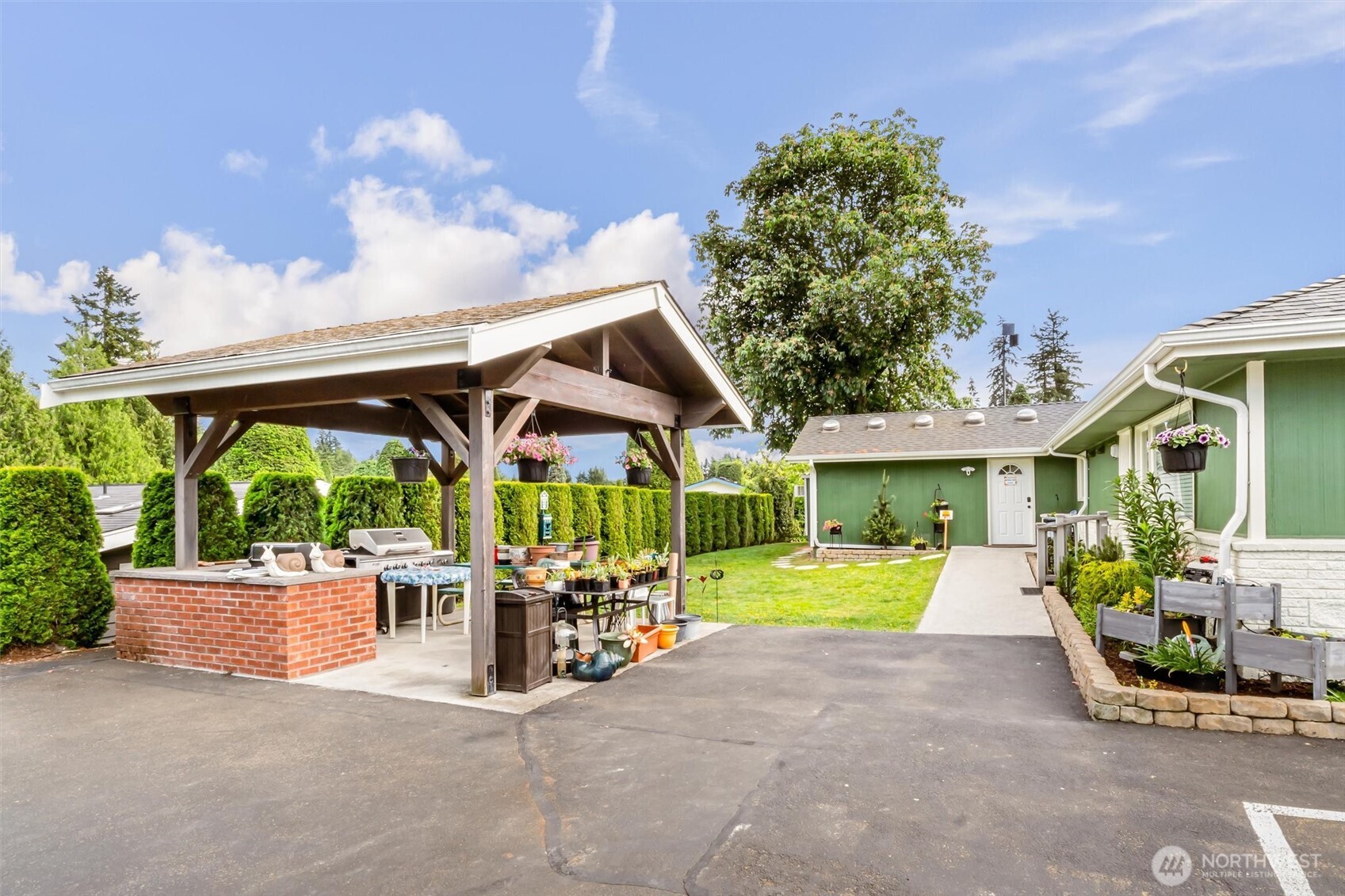 1725 242nd Street Southeast, Unit 210 Bothell, WA 98021 - Photo 34 of 38