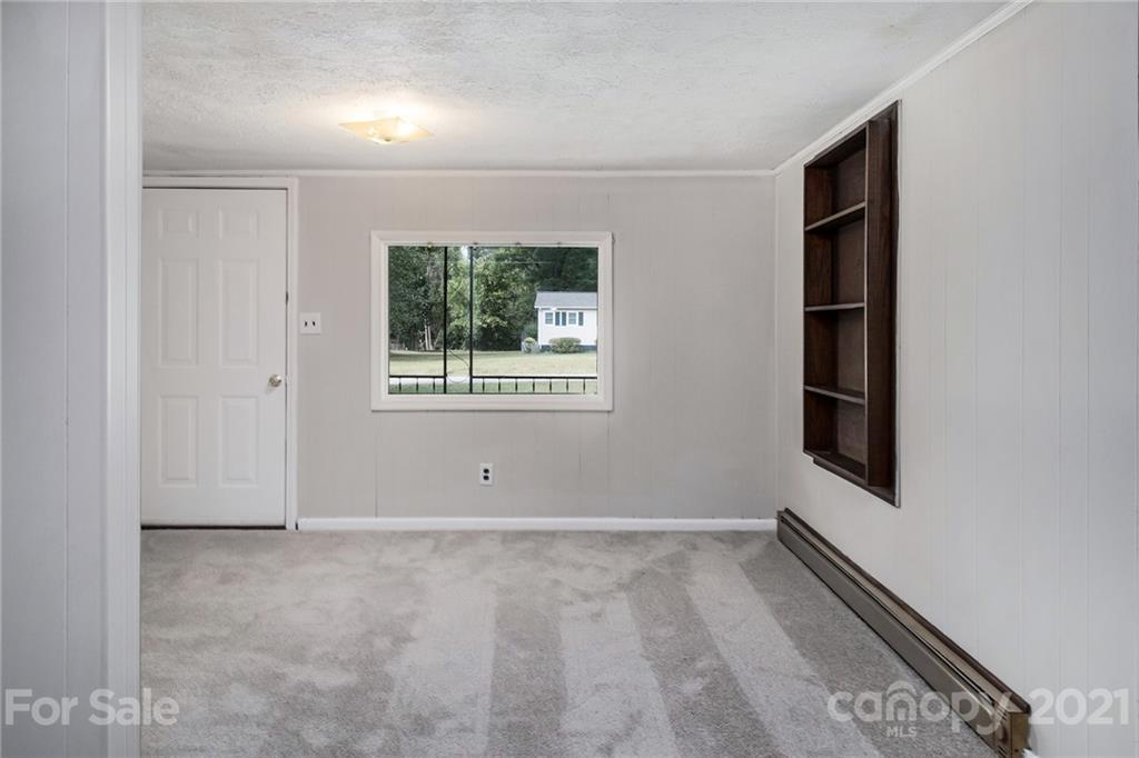 549 Turner Road Gastonia, NC 28056 - Photo 4 of 18 Gallery Image 4