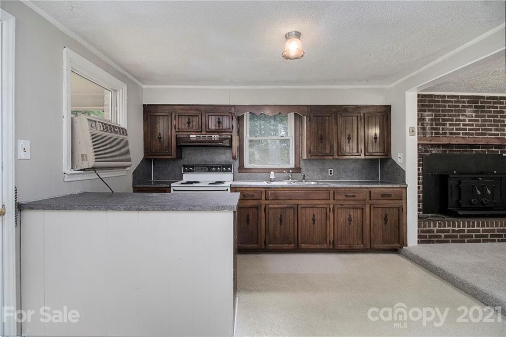 549 Turner Road Gastonia, NC 28056 - Photo 7 of 18 Gallery Image 7