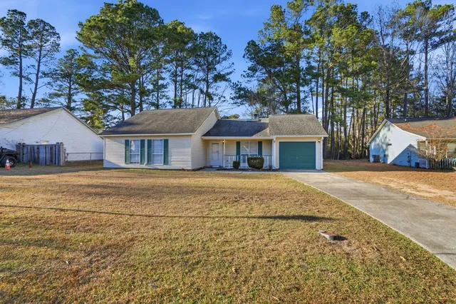 $2,300 | 8232 Pleasant Ridge Drive, North Charleston, SC 29420