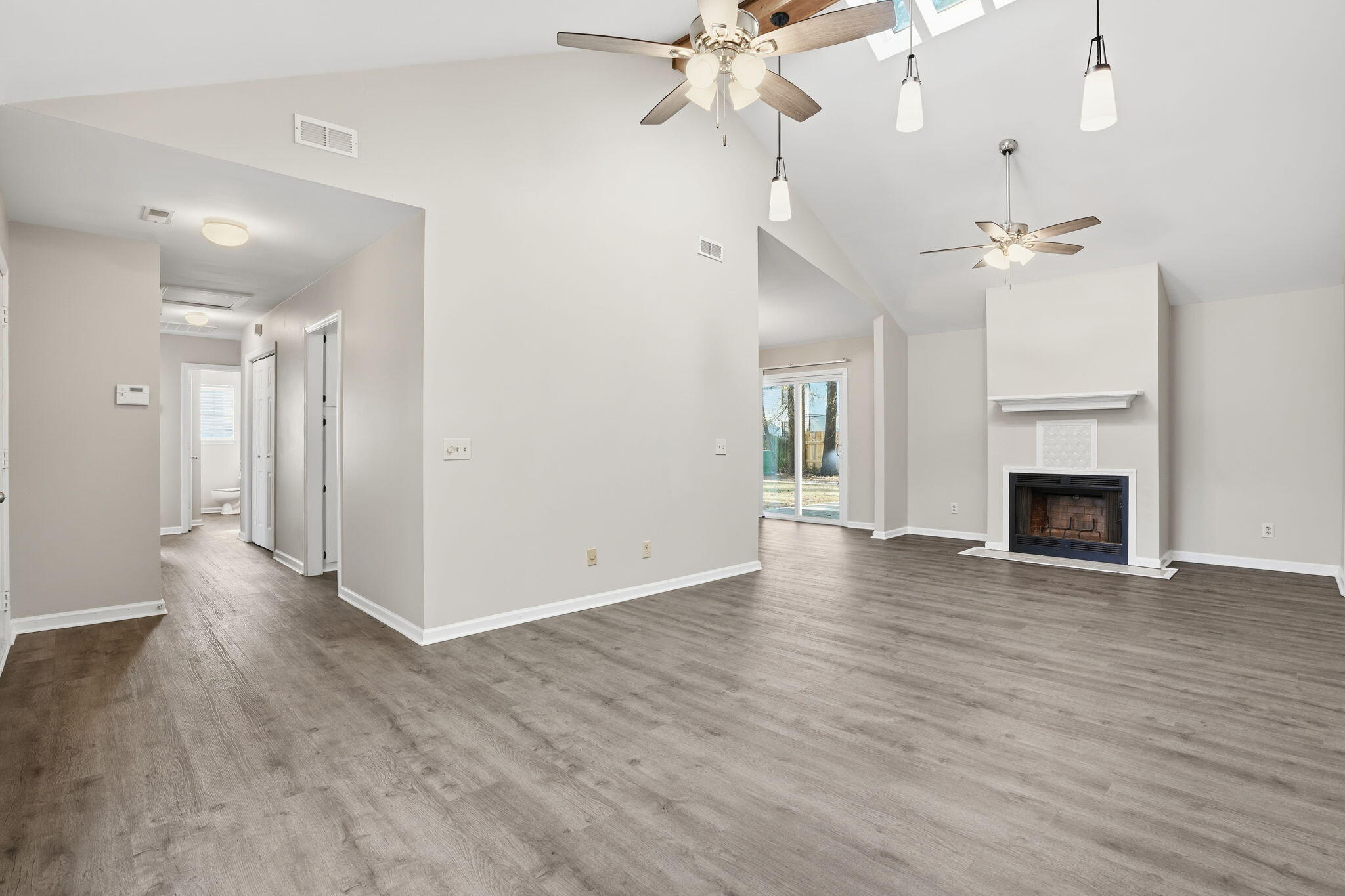 8232 Pleasant Ridge Drive North Charleston, SC 29420 - Photo 7 of 27 7-web-or-mls-007_DSC02778_1