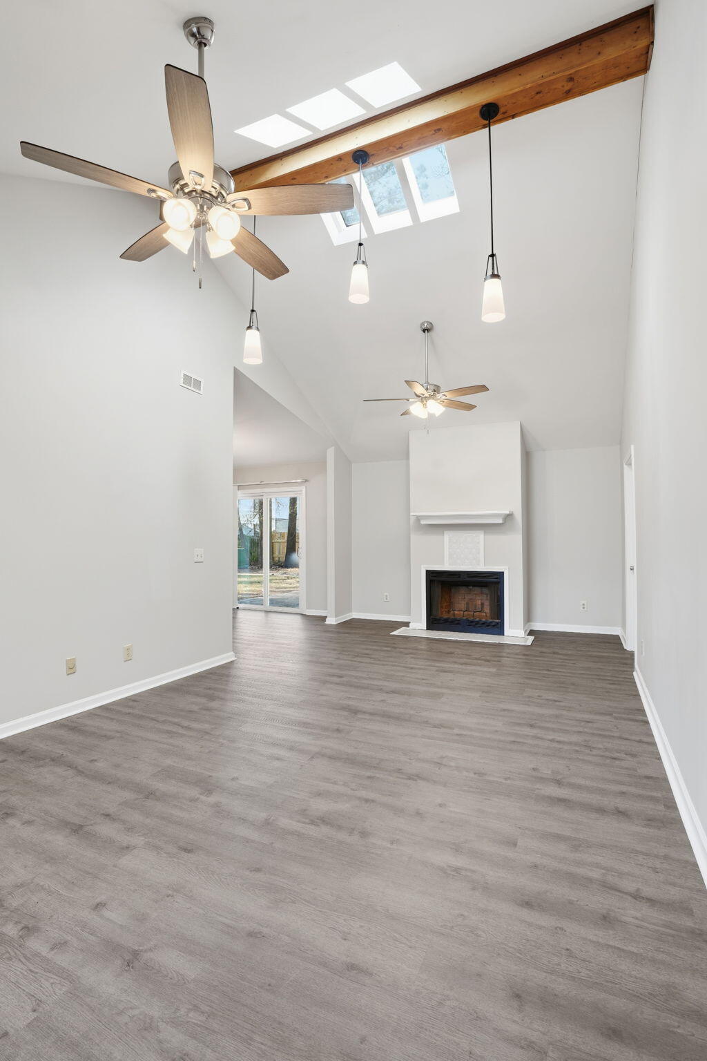 8232 Pleasant Ridge Drive North Charleston, SC 29420 - Photo 8 of 27 8-web-or-mls-008_DSC02781_1