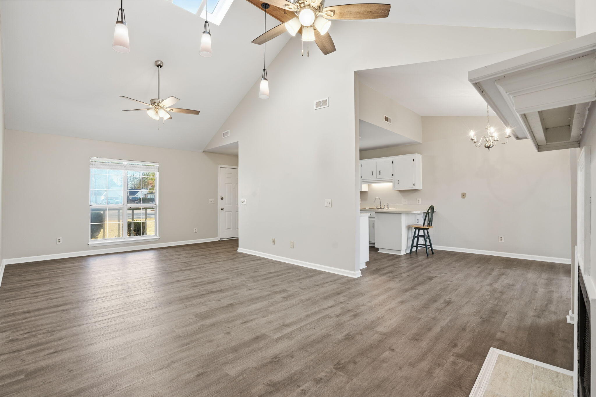 8232 Pleasant Ridge Drive North Charleston, SC 29420 - Photo 9 of 27 9-web-or-mls-009_DSC02784