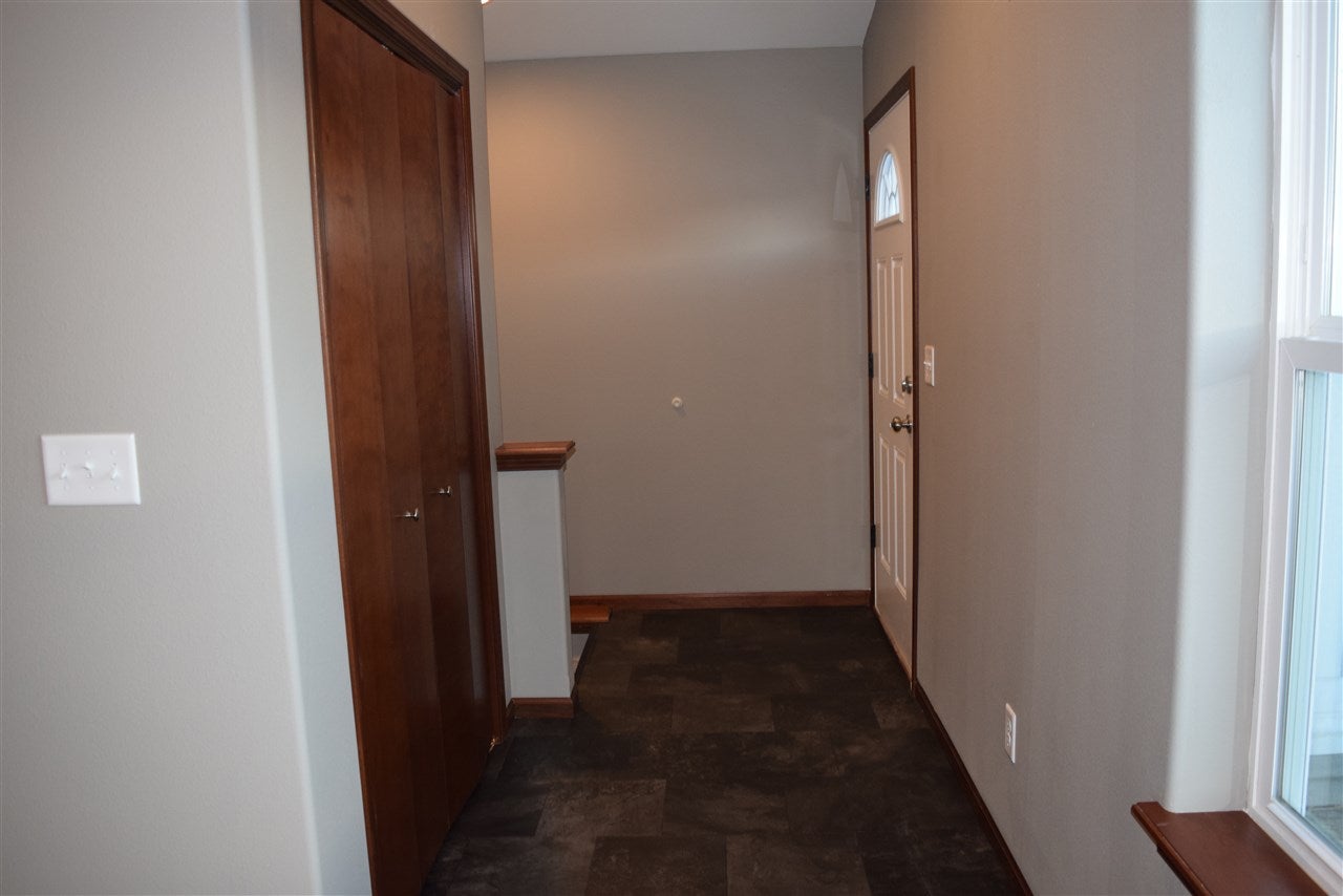 716 Grindstone Circle Waterloo, IA 50702 - Photo 5 of 15 Gallery Image 5