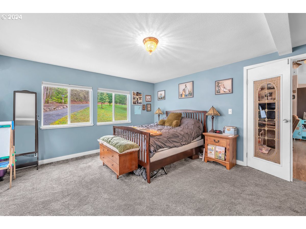 52199 Rabinsky Road Scappoose, OR 97056 - Photo 12 of 32 Gallery Image 12