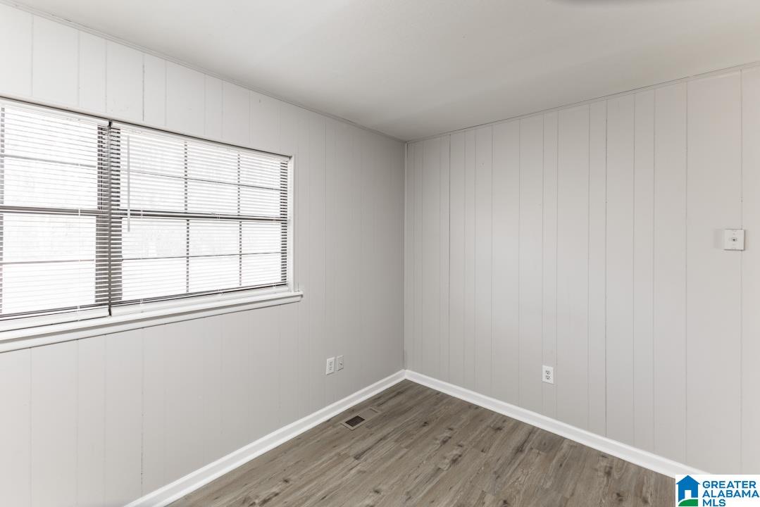 2714 Northwest Oakwood Road Huntsville, AL 35810 - Photo 7 of 20