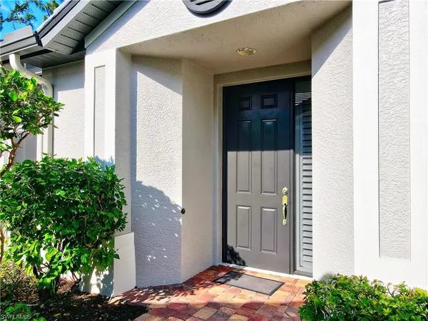 $2,950 | 1757 Tarpon Bay Drive South, Unit 57, Naples, FL 34119