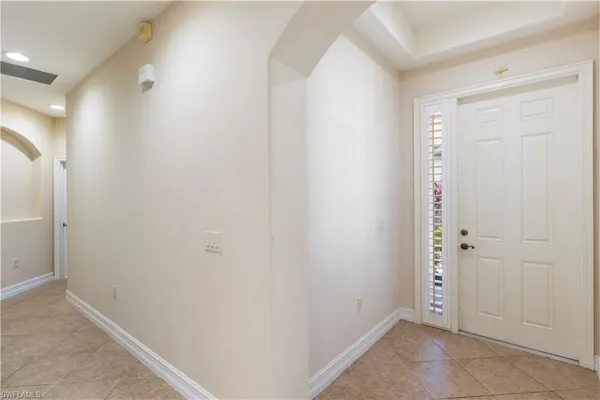 $2,950 | 1757 Tarpon Bay Drive South, Unit 57, Naples, FL 34119