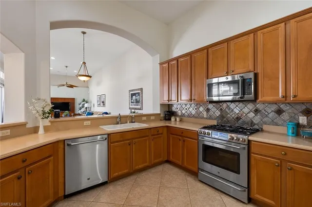 $3,250 | 1757 Tarpon Bay Drive South, Unit 57, Naples, FL 34119