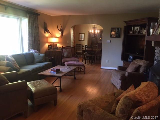 413 North Country Club Road Brevard, NC 28712 - Photo 6 of 10 Gallery Image 6