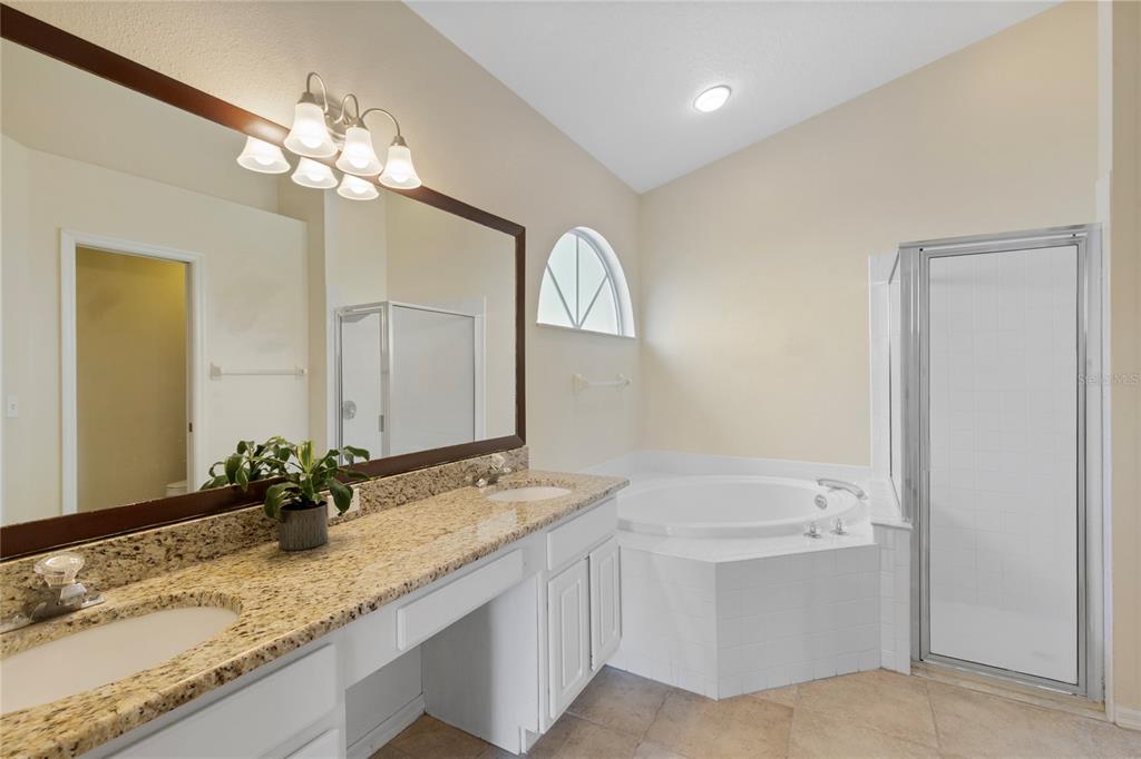 1318 Hatcher Loop Drive Brandon, FL 33511 - Photo 16 of 31