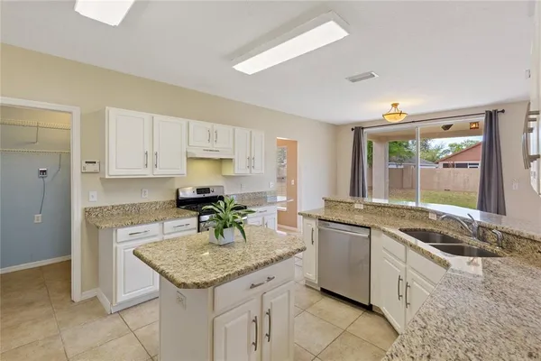 $500,000 | 1318 Hatcher Loop Drive, Brandon, FL 33511