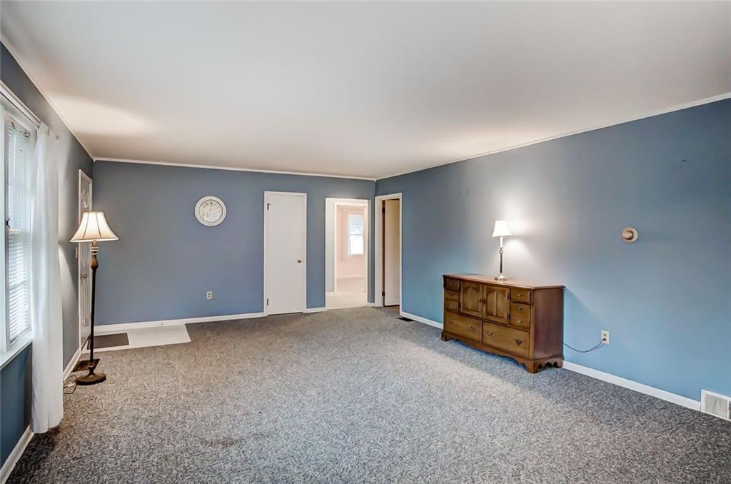 1722 Miracle Mile Springfield, OH 45503 - Photo 8 of 30 Gallery Image 8