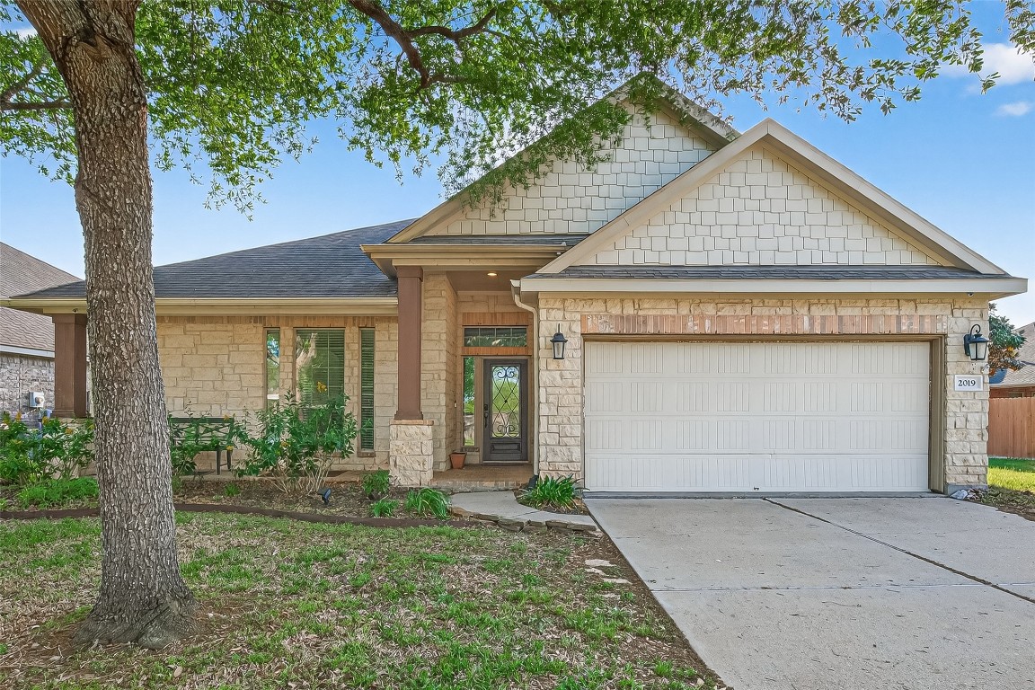 2019 Preston Park Rosenberg, TX 77471 - Photo 30 of 36 Welcome Home!