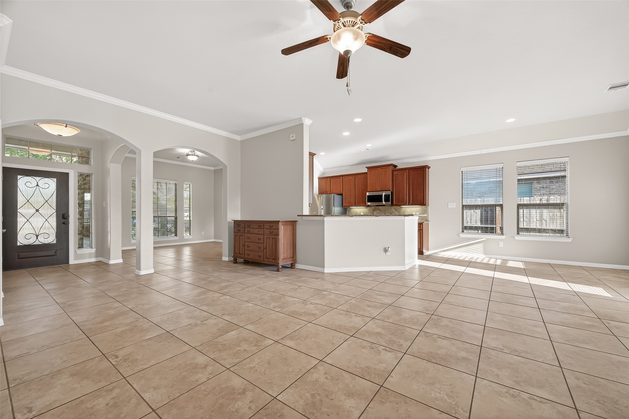 2019 Preston Park Rosenberg, TX 77471 - Photo 7 of 36 View of Breakfast Room / Kitchen from Living Room