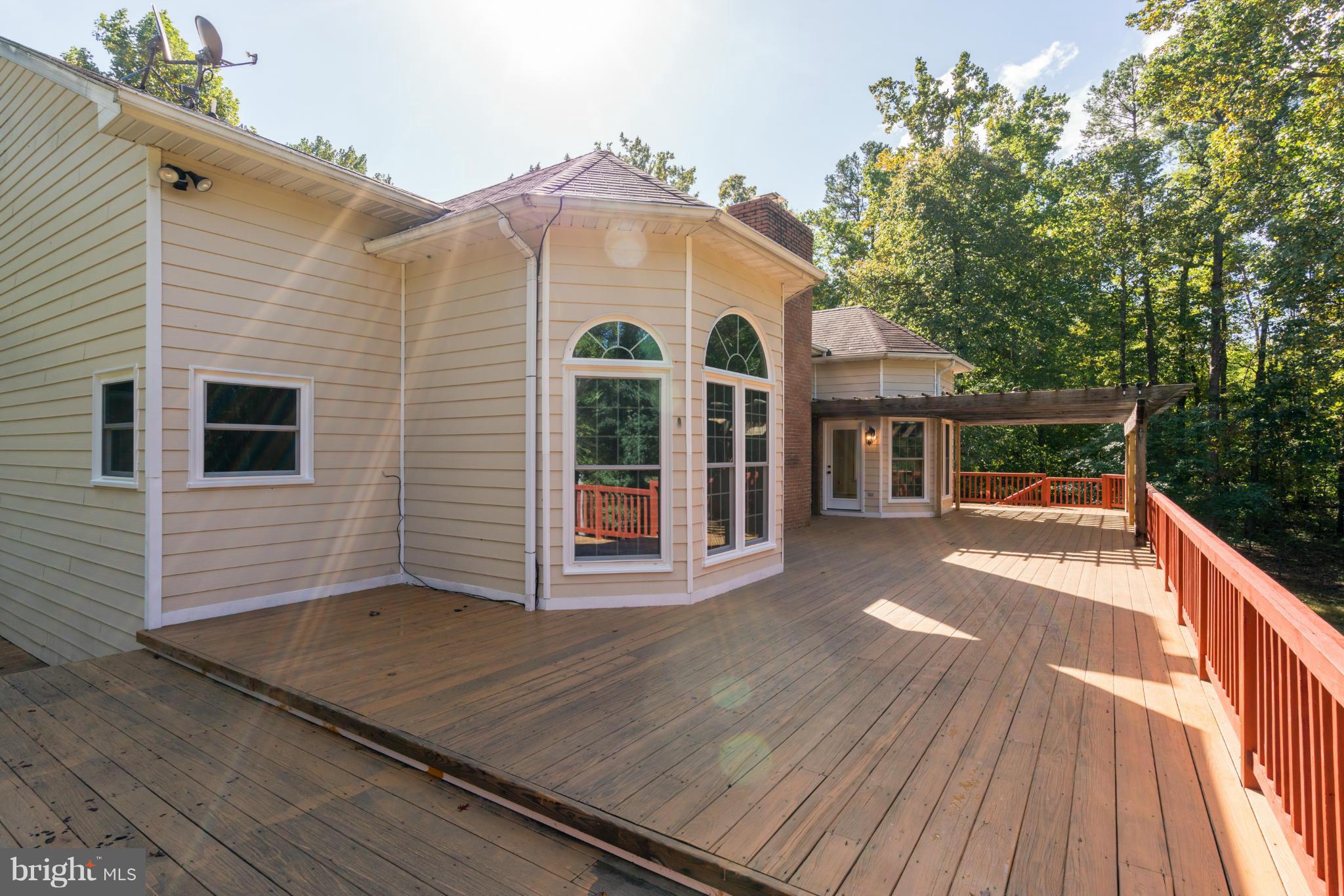 6042 Varzara Road Marshall, VA 20115 - Photo 28 of 30 Exterior (Rear)