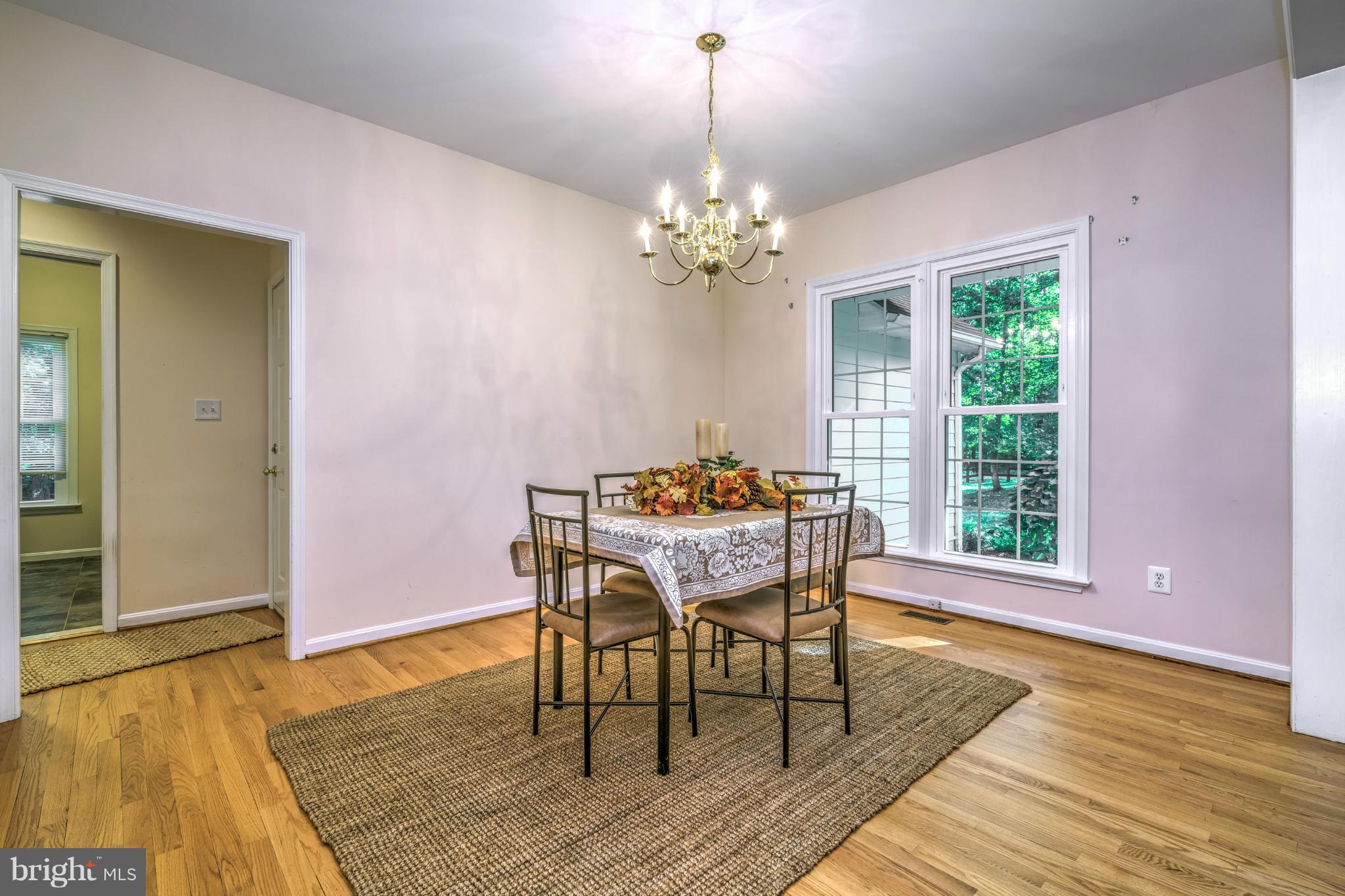 6042 Varzara Road Marshall, VA 20115 - Photo 5 of 30 Dining Room