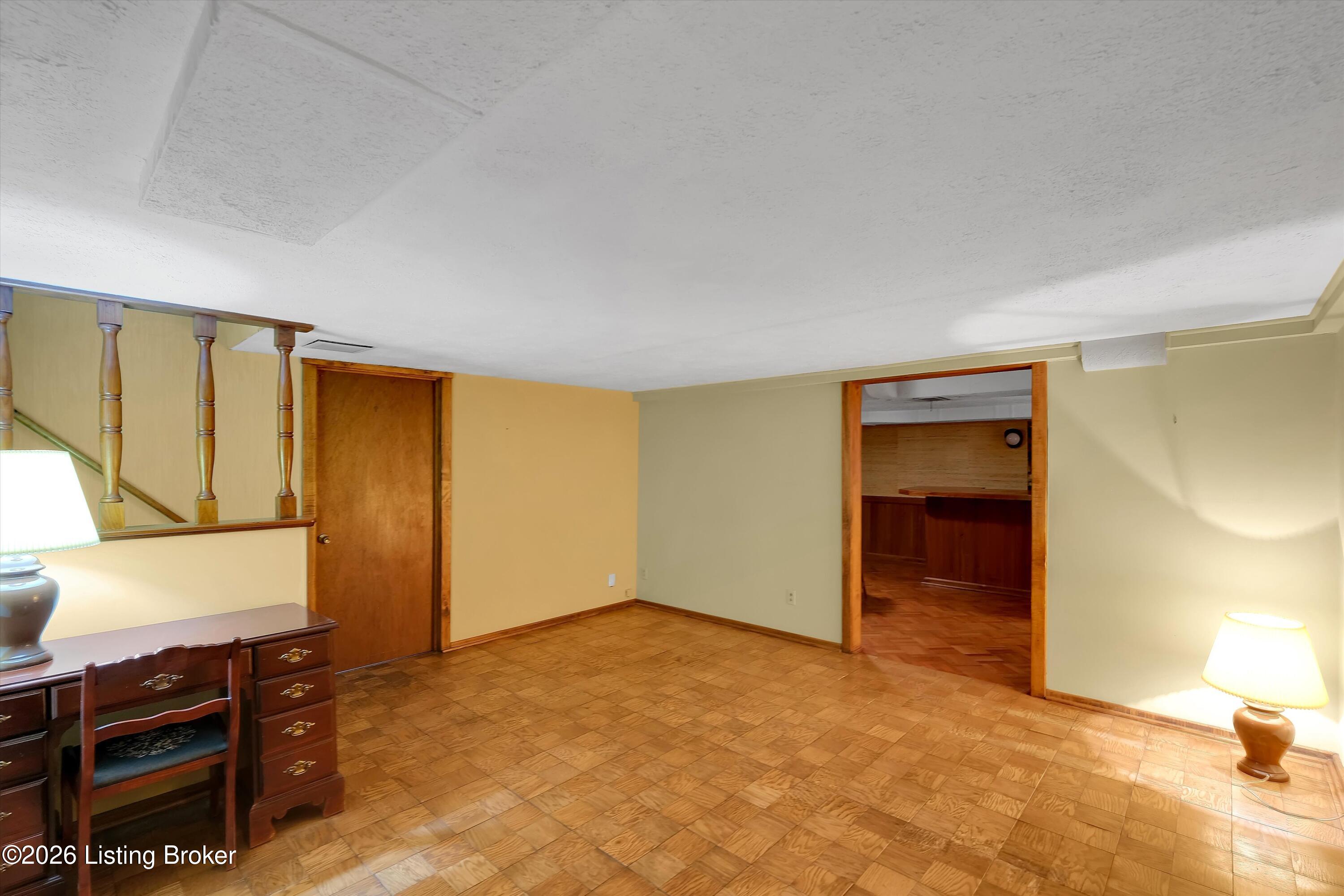 204 Biltmore Road Louisville, KY 40207 - Photo 26 of 40 26-204 Biltmore Rd
