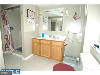 433 Calyn Drive Reading, PA 19607 - Photo 8 of 12