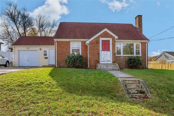 $315,000 | 28 Harrington Drive, Johnston, RI 02919