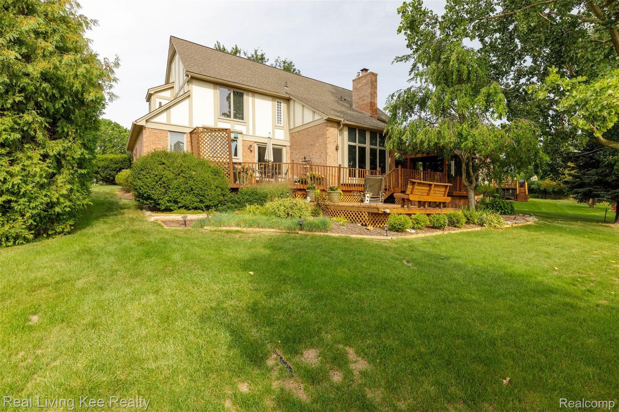 2661 Winter Park Road Rochester, MI 48309 - Photo 42 of 43 2661 Winter Park Rd-40.jpg
