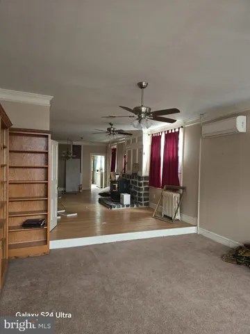 $2,400 | 4501 Edgemont Street, Philadelphia, PA 19137