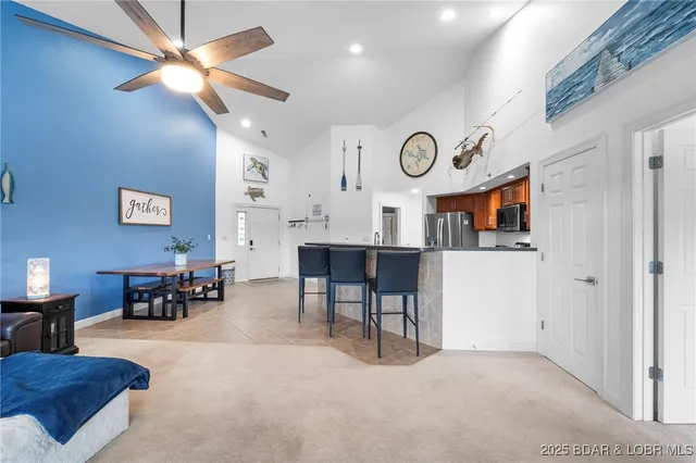 $369,000 | 68 Lighthouse Road, Unit 344, Lake Ozark, MO 65049