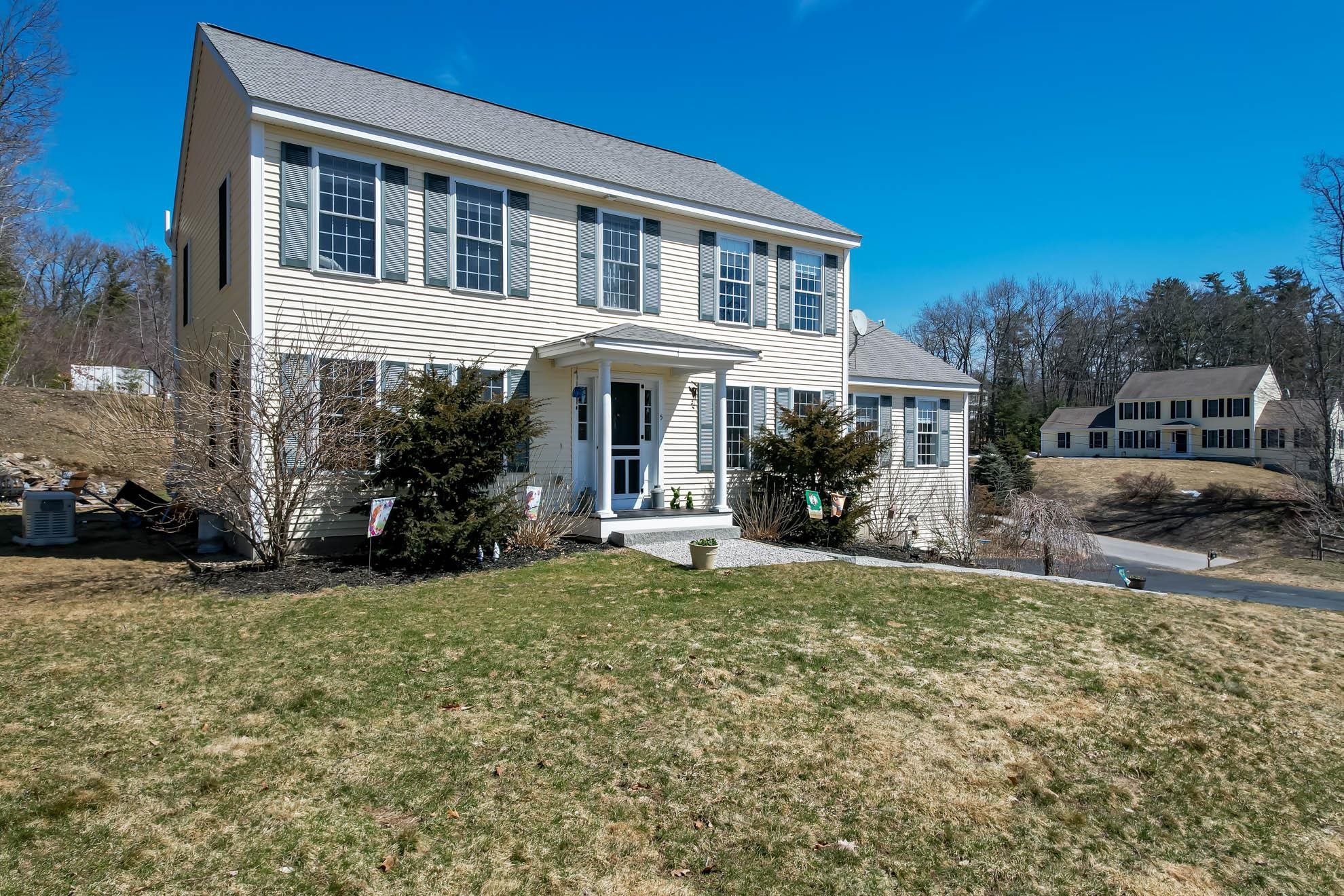 5 Carriage Hill Road Wilton, NH 03086 - Photo 1 of 40