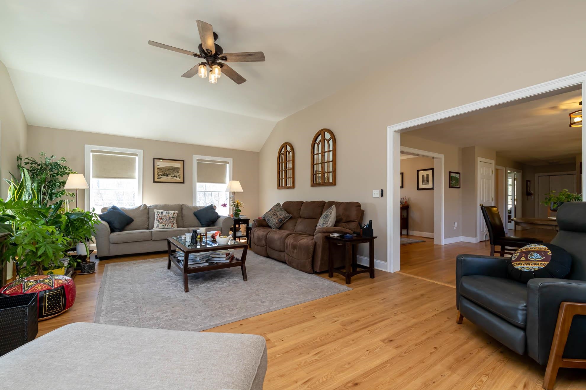 5 Carriage Hill Road Wilton, NH 03086 - Photo 11 of 40