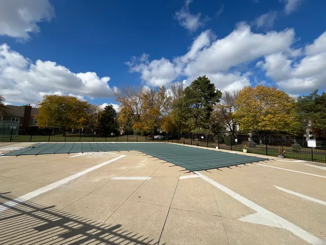 $245,000 | 1306 South New Wilke Road, Unit 2B, Arlington Heights, IL 60005