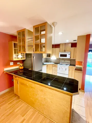 $245,000 | 1306 South New Wilke Road, Unit 2B, Arlington Heights, IL 60005