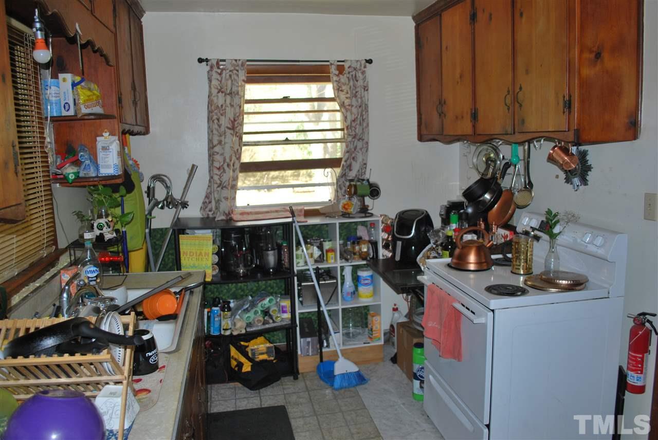 111 Weston Road Garner, NC 27529 - Photo 4 of 10 a room with musical instruments