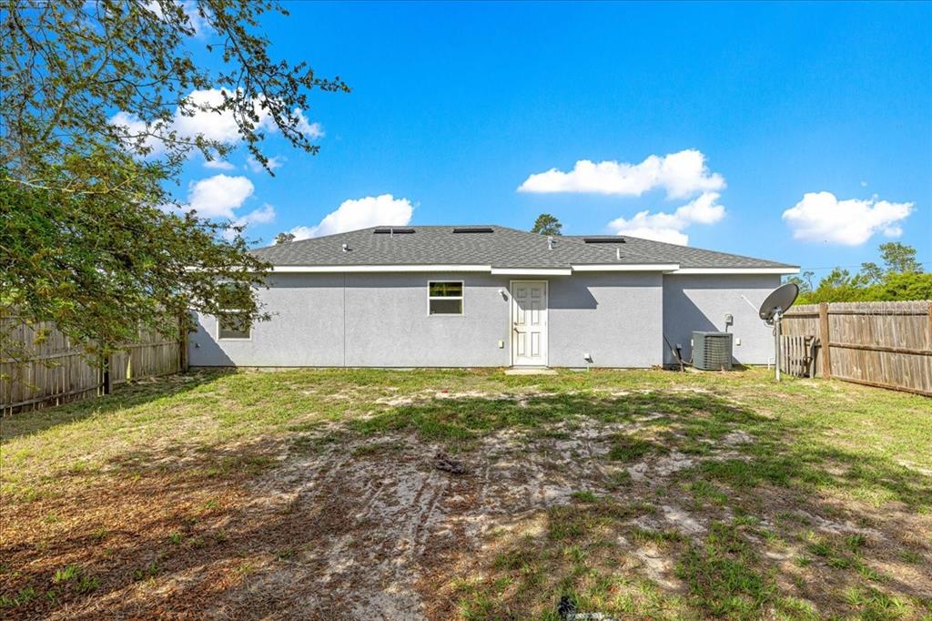 16685 Southwest 25th Terrace Road Ocala, FL 34473 - Photo 18 of 23 Gallery Image 18