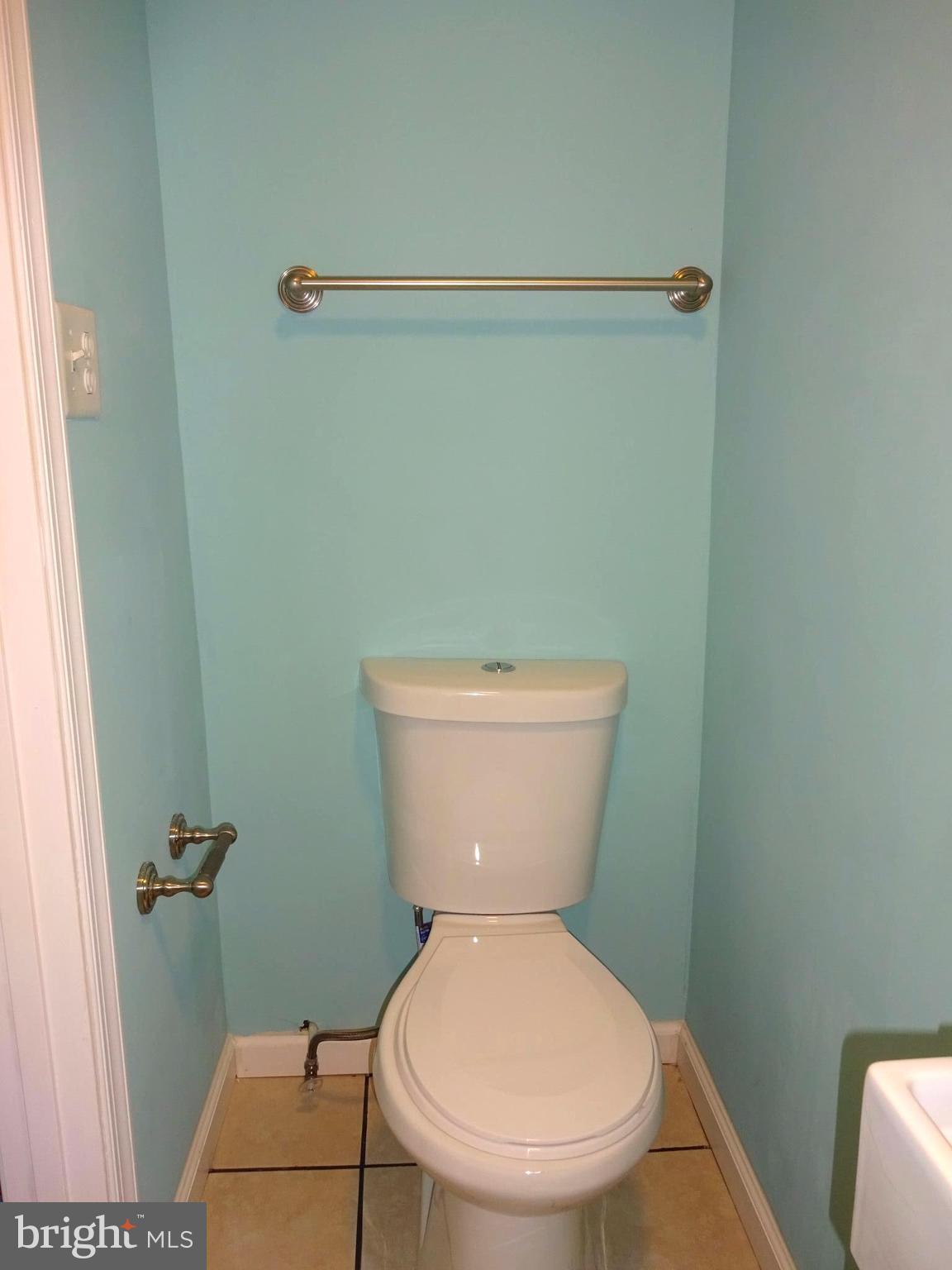 11 Torque Way Baltimore, MD 21220 - Photo 16 of 20 Full Bath Upper Level