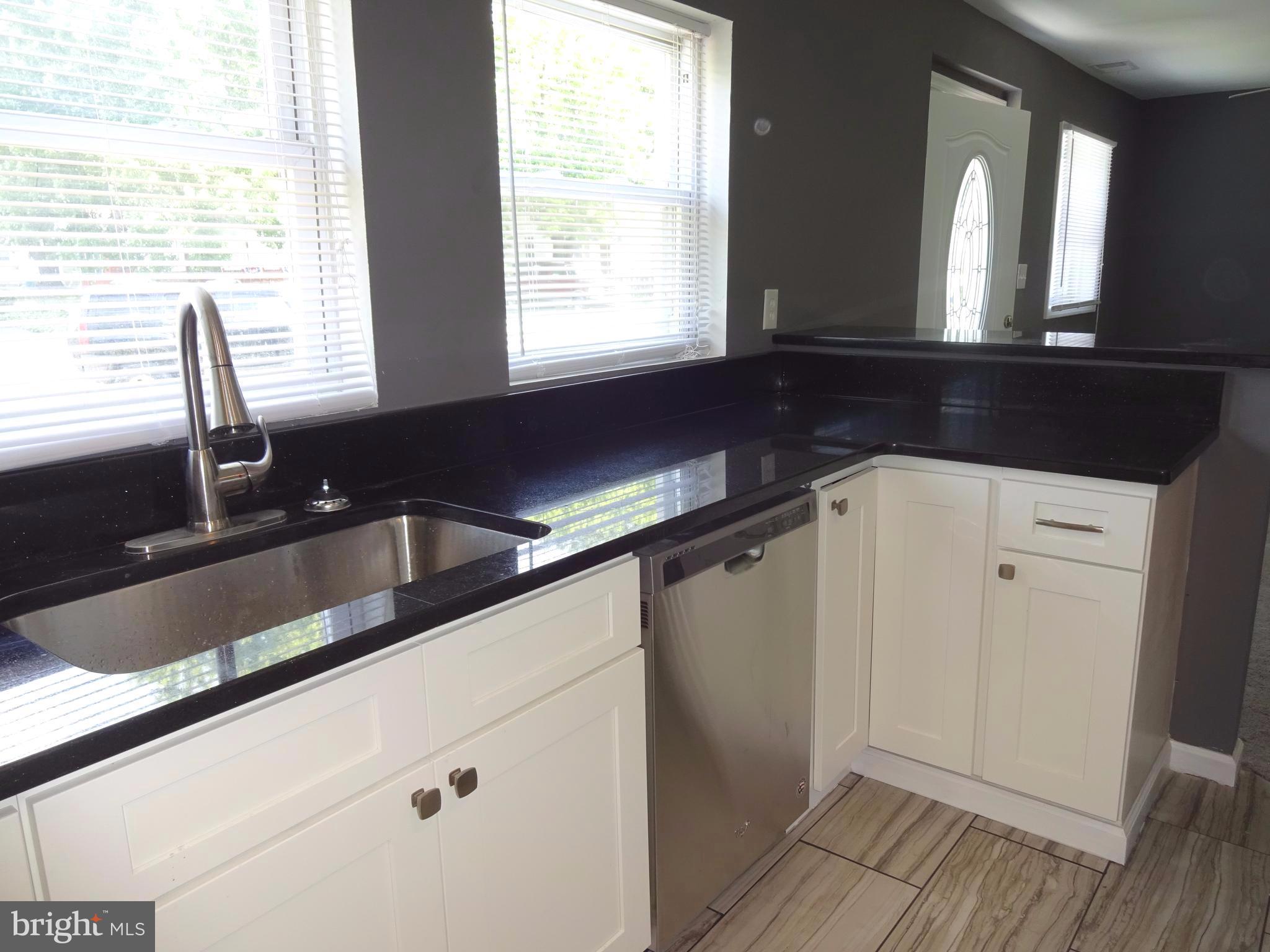 11 Torque Way Baltimore, MD 21220 - Photo 10 of 20 Kitchen