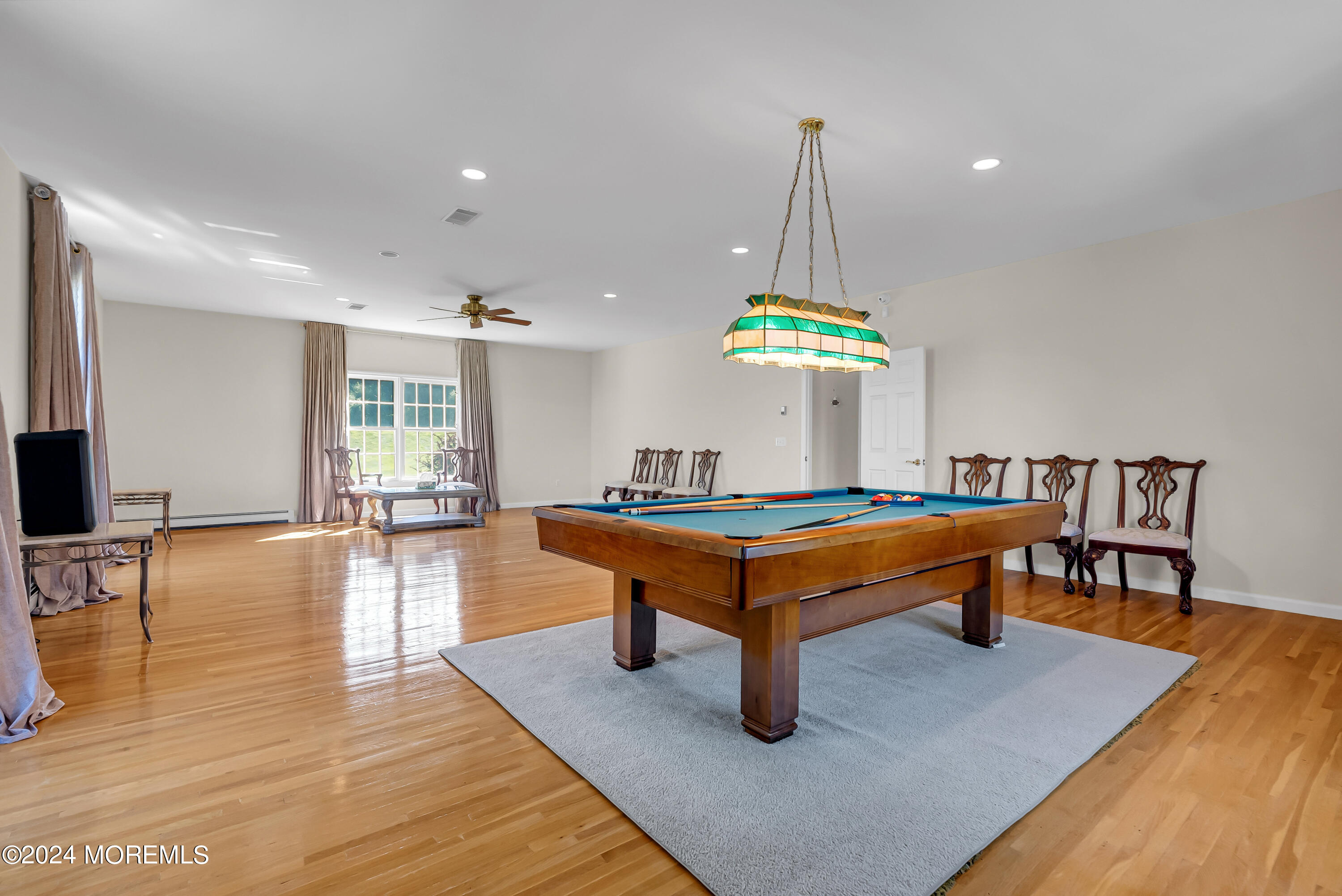 28 Wisteria Road Sparta, NJ 07871 - Photo 8 of 49 020_mjb03917_852