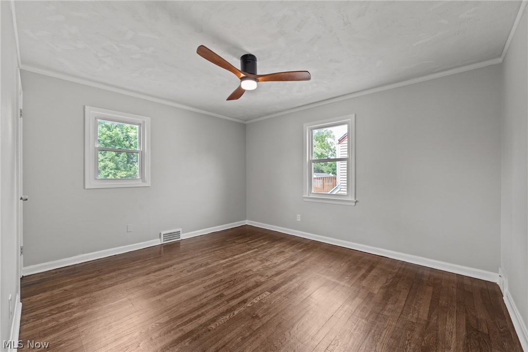 3601 Tullamore Road University Heights, OH 44118 - Photo 30 of 45