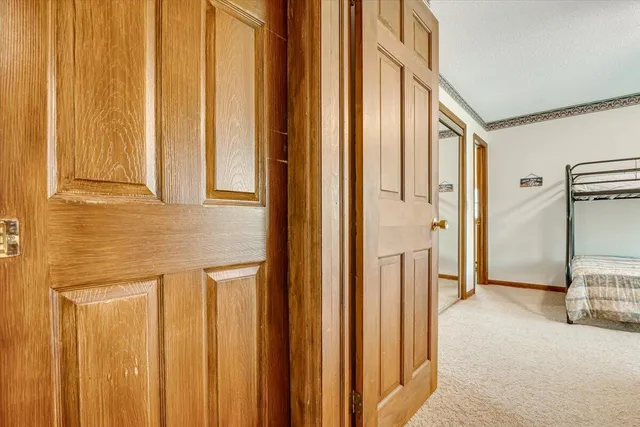 $535,000 | 146 Cove Point Circle, Lakeville, PA 18438